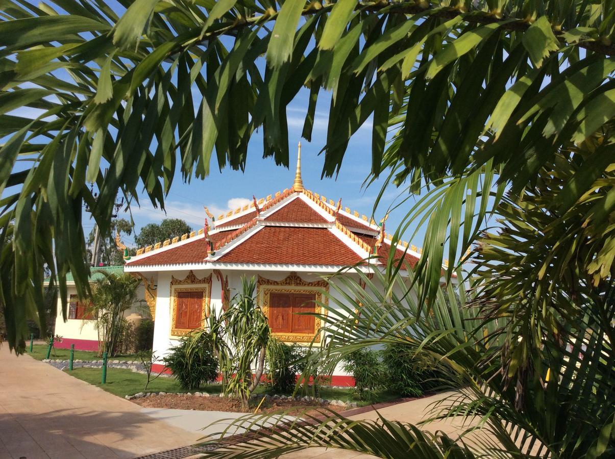 The Orchid Resort & Relax Maha Sarakham Extérieur photo